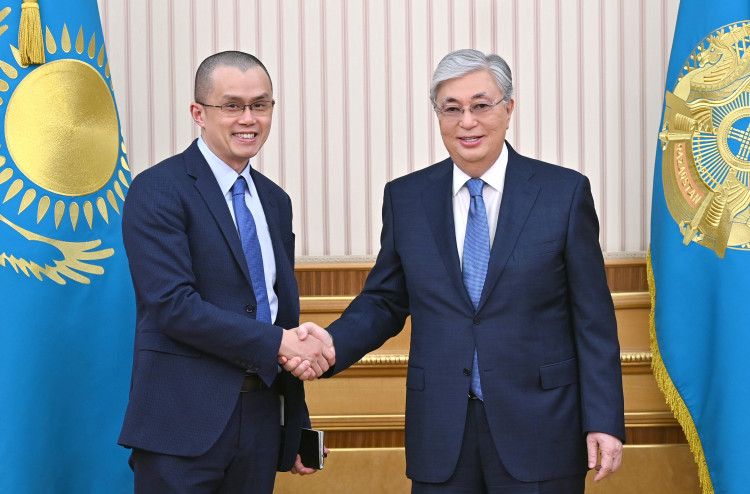 Kassym-Jomart Tokayev meets the founder and CEO of Binance Changpeng Zhao